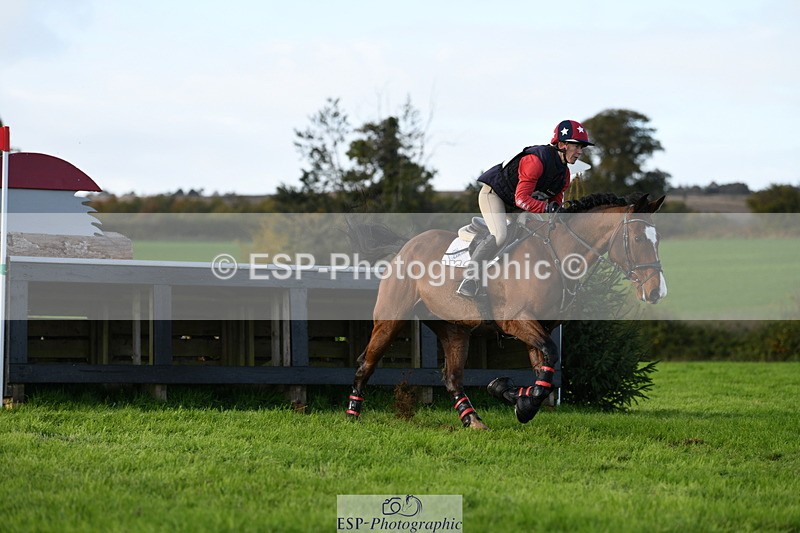 251024A-152319-13803 - C-238-Louisa.Lockwood