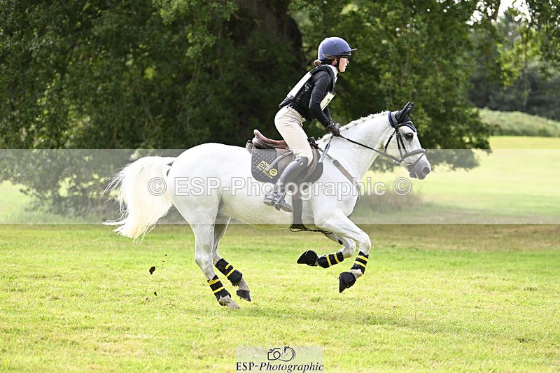 240825X-145706-35335 - 80cm XC 14.30 to 15.30