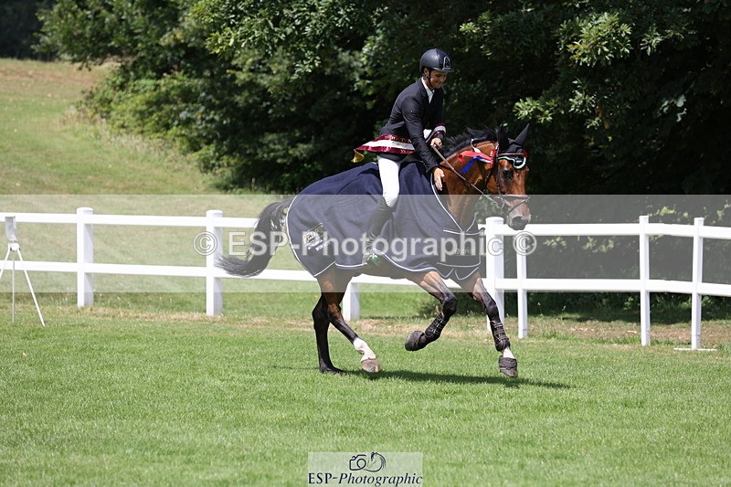 250704A-134754-09881 - Cls 16 Snr Newcomers Jump Off and Presentations