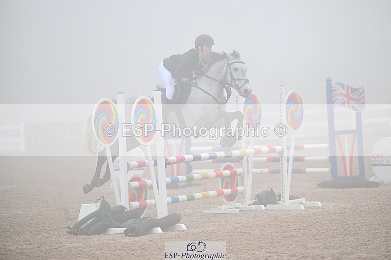 251115-110437-00184 - Cls 8 Pony Discovery and 90cm Open