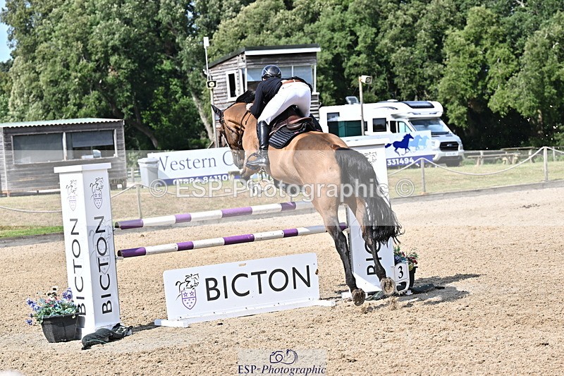 250704A-163632-12081 - Cls 23 Snr Foxhunter