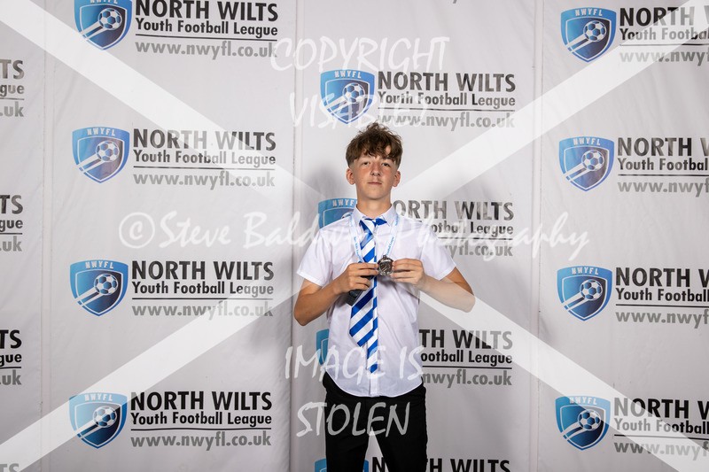 1DX30529 - Div 2 Wroughton Youth Hurricanes