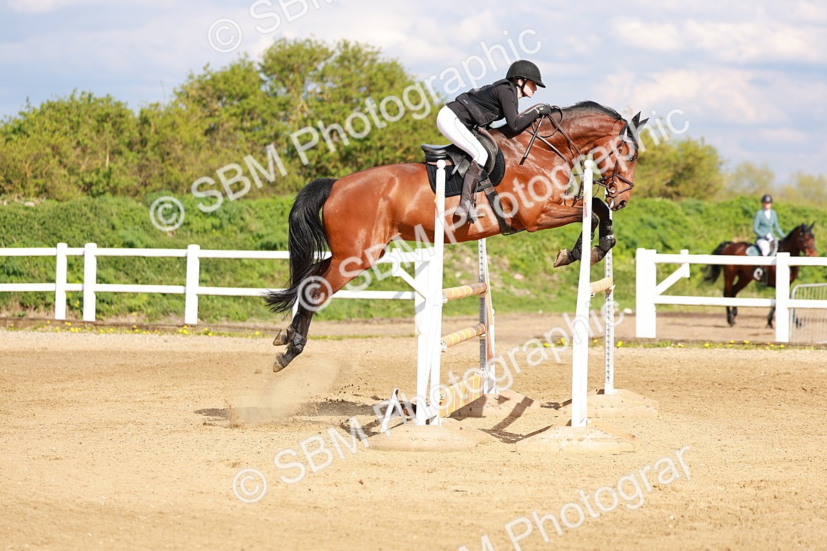 SBM_002424 - Class 5 - Senior Foxhunter - 1.20m