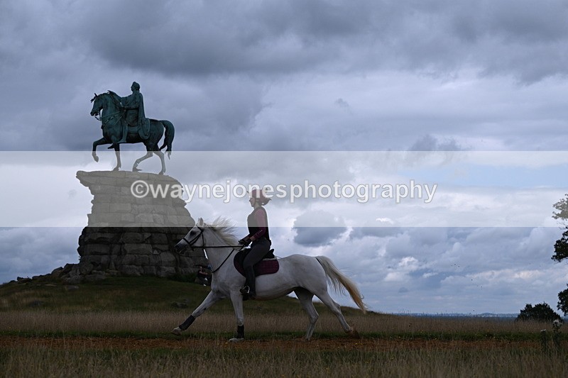DSC_7406 - Time at Statue 13:16 to 13:52