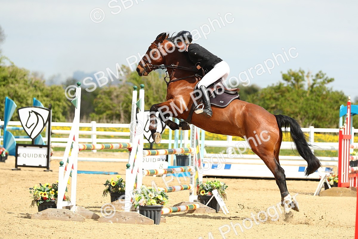 SBM_001237 - Class 4 - Senior Newcomers 1.10m