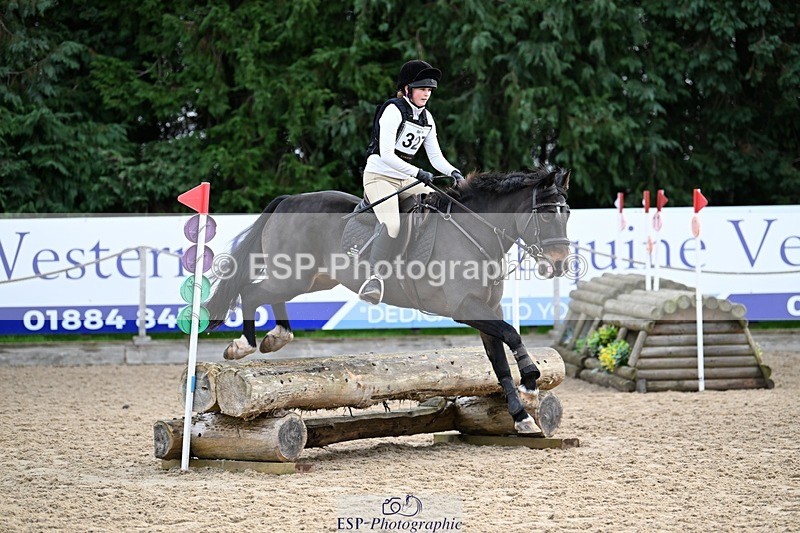 241117-102035-03090 - Cls 2 80-85cm 10.20 to 11.20