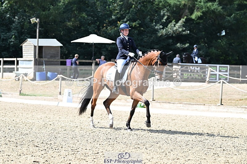 250810A-111019-05766 - 071-Abbie.NewburySeagry.Viceroy