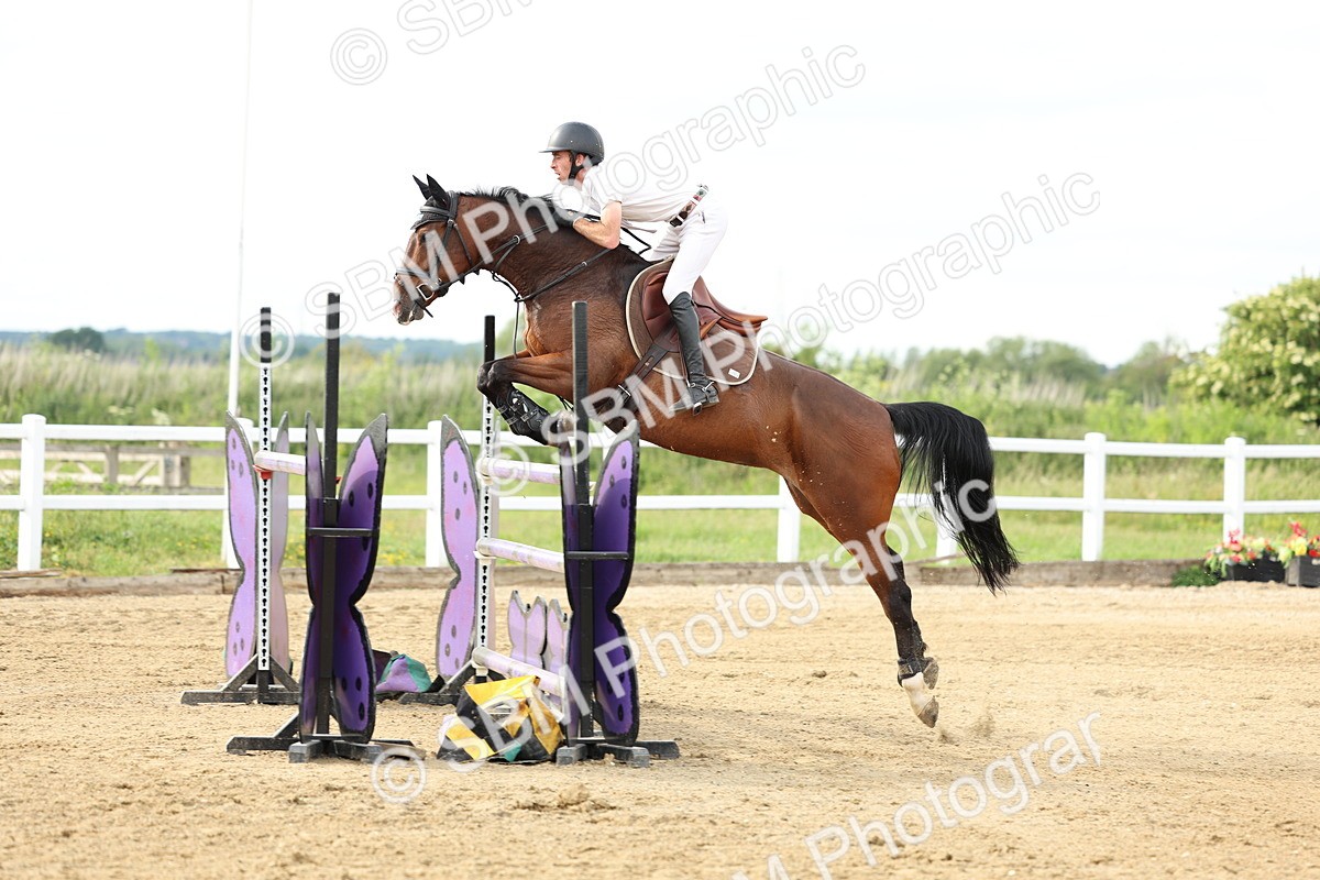 SBM_006544 - Class 21 - National 1.30 1.40m