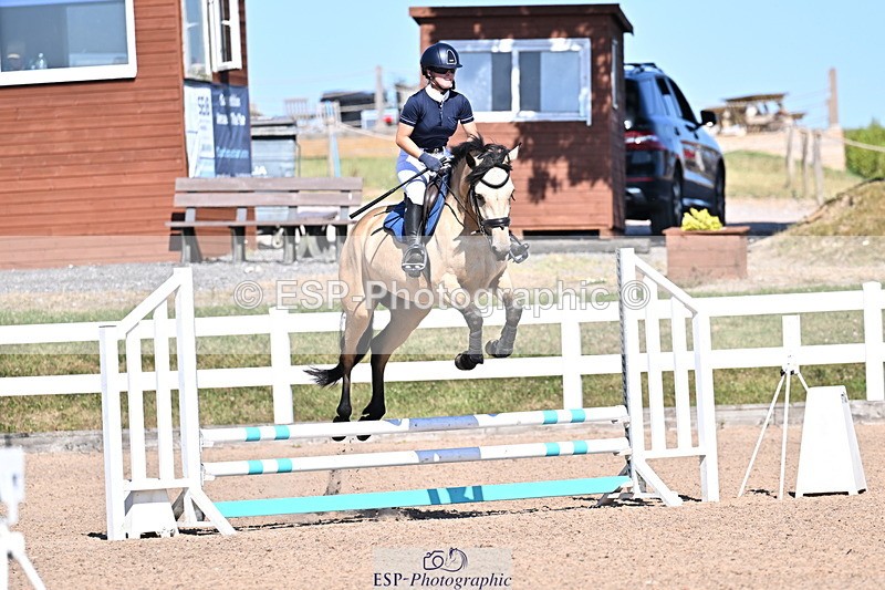 250708A-165050-00113 - 70cm Classes