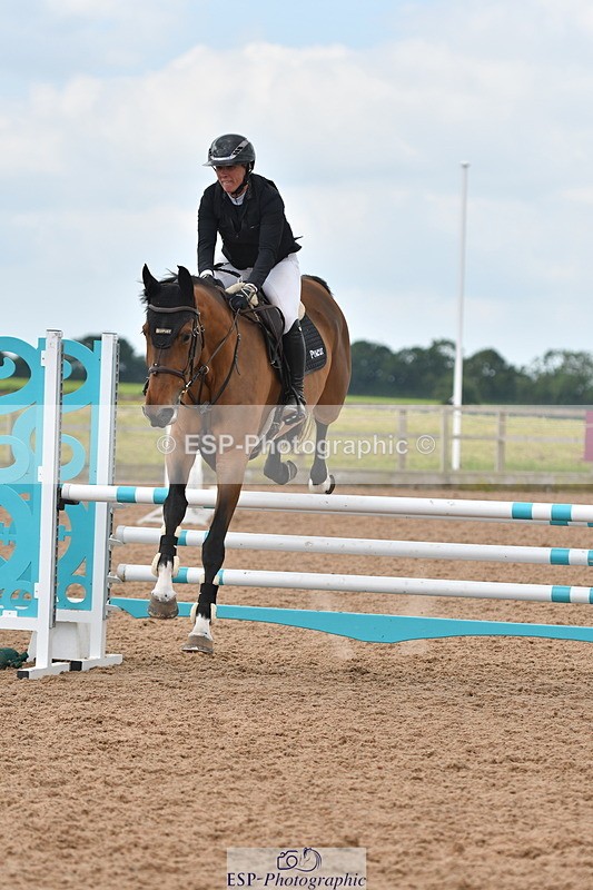 240609A-104802-04014 - Cls 16 Snr Discovery and 1m Open