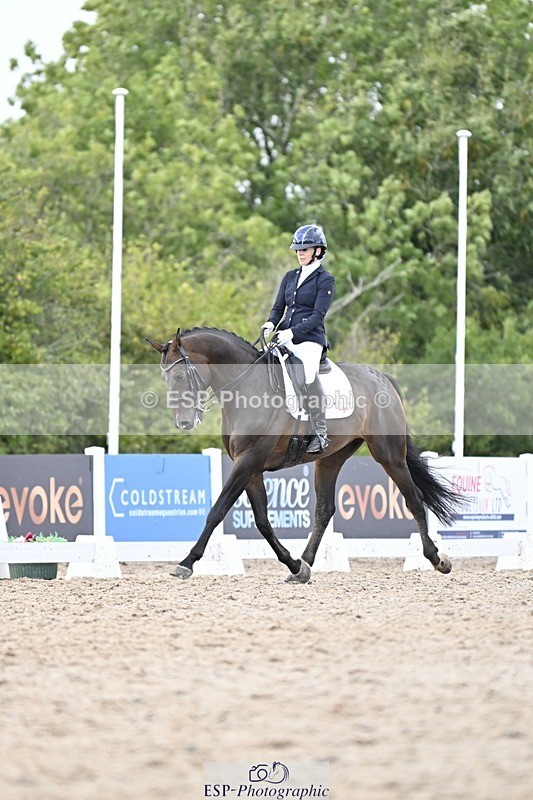 250907-165154-10792 - 113-Nicole.JahanshahiVirtual.Attraction