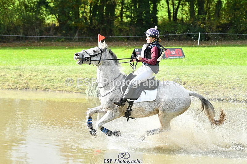 251025A-112210-18757 - E-394-Franki.Jarvis