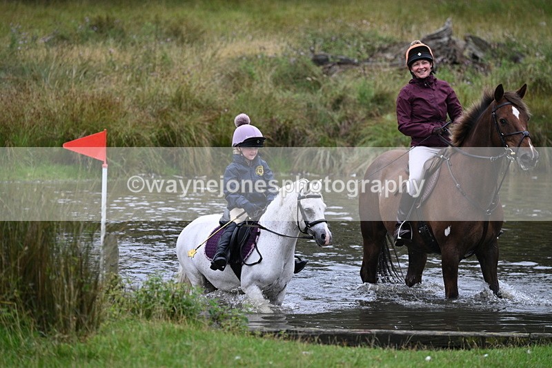 WJ7_6454 - Time at Water 09:30 to 10:00