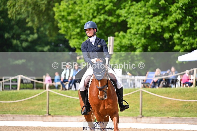 250523A-101738-05896 - C-261-Danielle.Dunn-ICI.DOR.DE.DONNA.CADANZA.Z