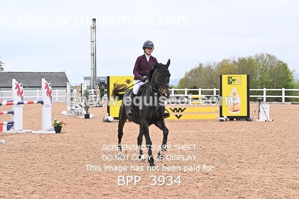 BPP_3934 - CLASS 16 SUN Senior Newcomers/1.10m Open