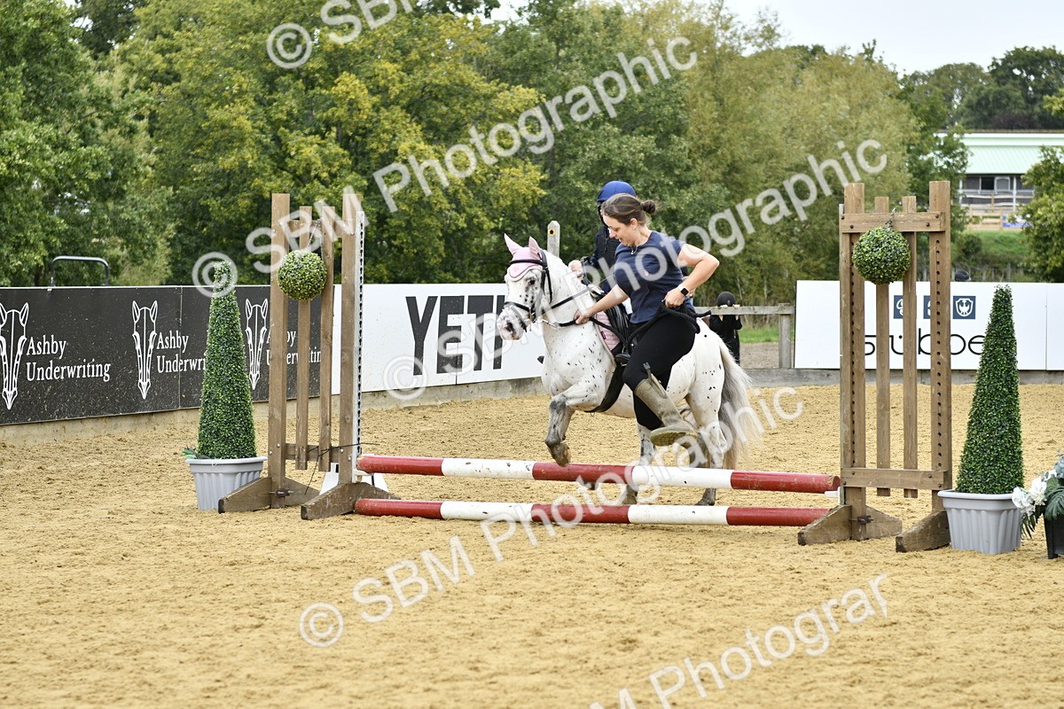 SBM_62724 - J1 - Mini Tour Junior Pony Lead Rein 30cm Championship