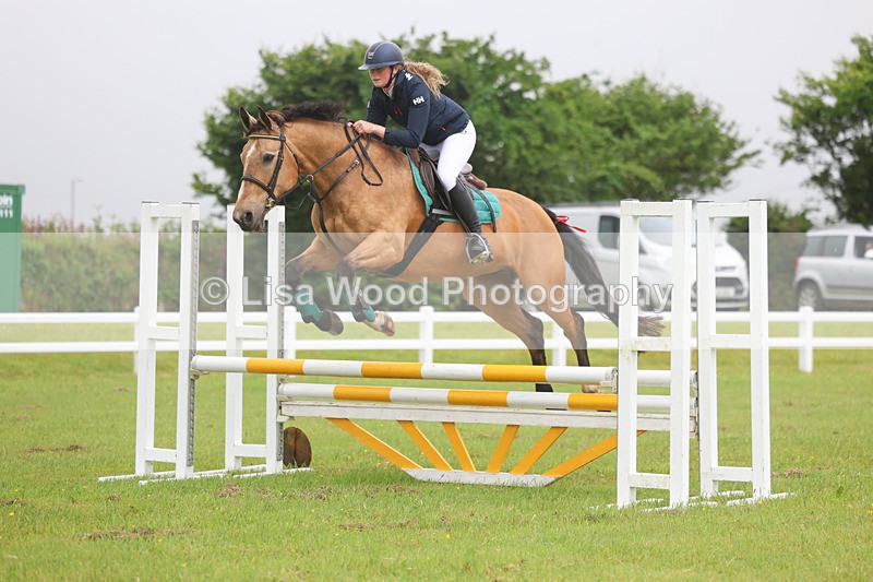 3E7A6219 - Class 5: Senior 80cm