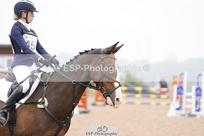 240901A-095810-05504 - 458-Harriet.Blair-BEECH.HILL.KIKO.CLOVER