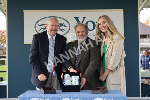 yr07102022r5-42 - Race 5 4.25pm Copper Knight Winningmost Horse Stakes