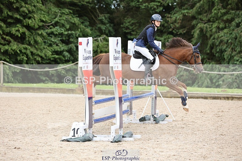 240615-160013-02153 - Cls 9&10 Club and Schools 70cm