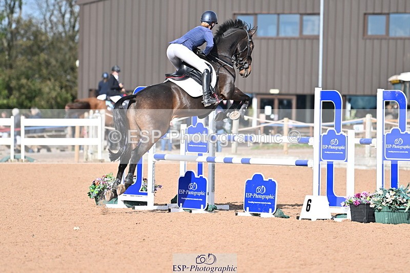 231014A-121618-04520 - Cls 19 1.15m Members Cup