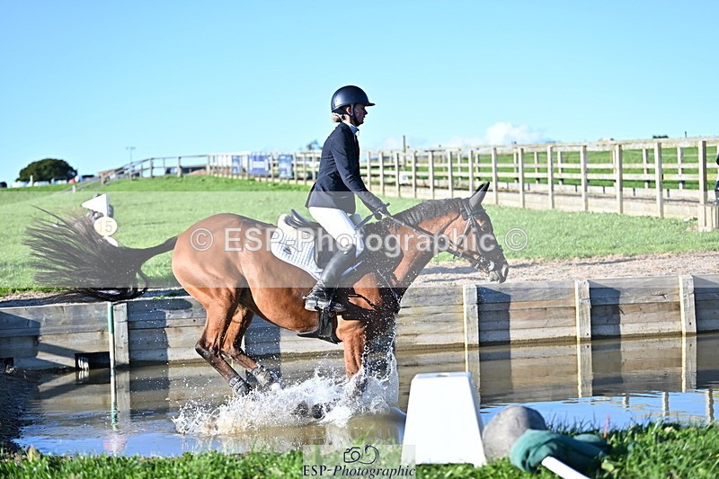 240912A-175457-02773 - Cls 7 Snr 90cm Open Speed Derby