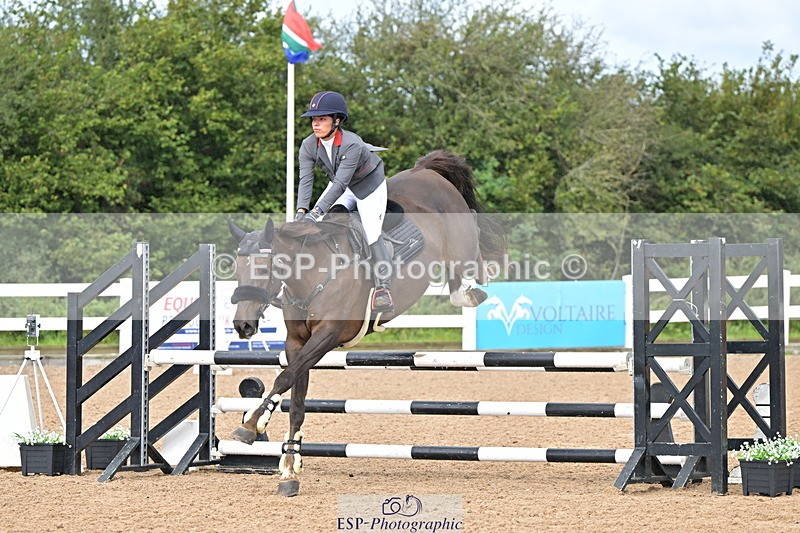 240912A-110733-01100 - Cls 9 Snr Discovery and 1m Open