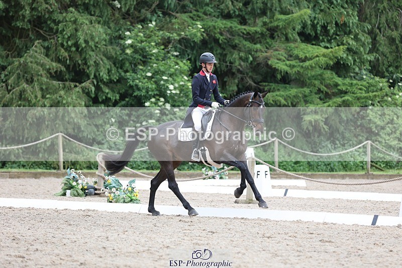 240523-173850-06192 - 325-MIDNIGHT_ENDEAVOUR-Tom_Jackson