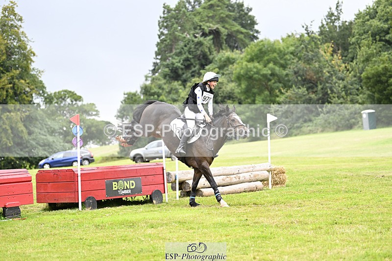 240825X-174505-38246 - 80cm XC 17.30 to End