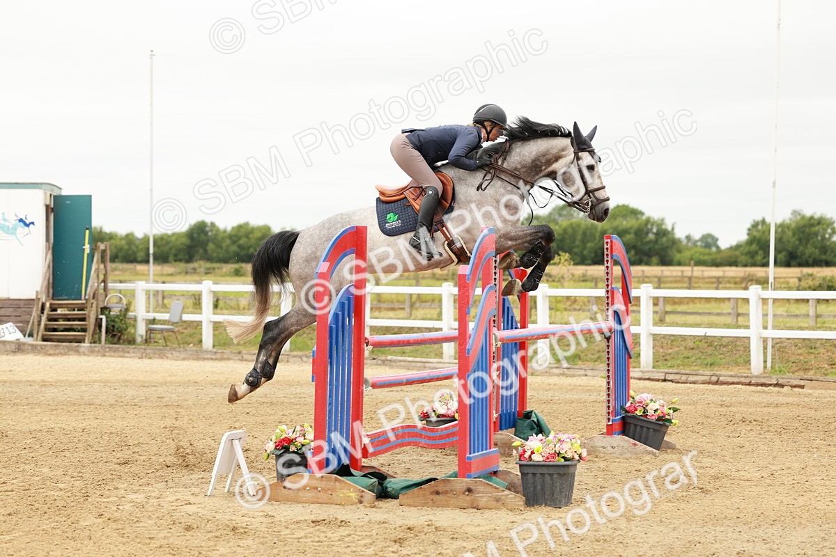 SBM_016617 - Class 20 - Senior Newcomers - 1.10m