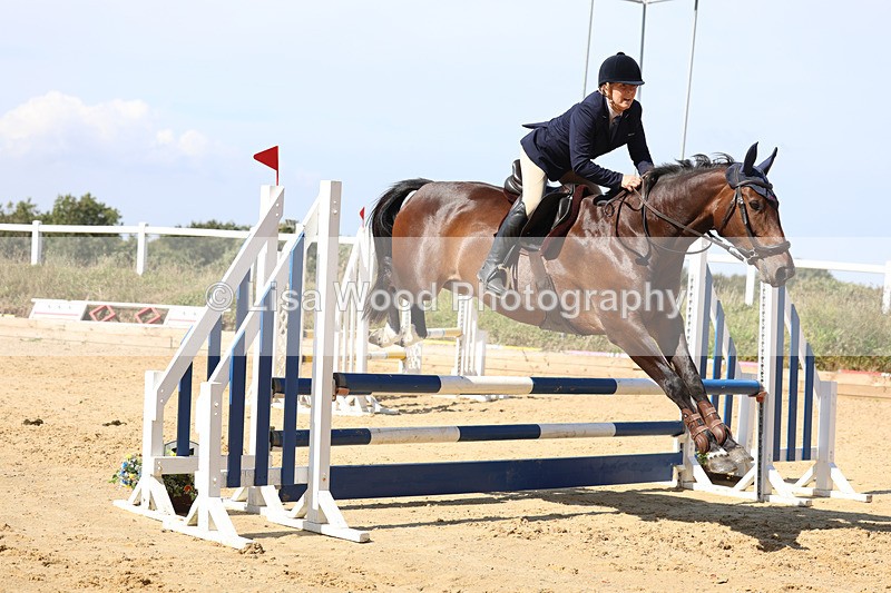 3E7A1388 - Class 9: 80cm Senior