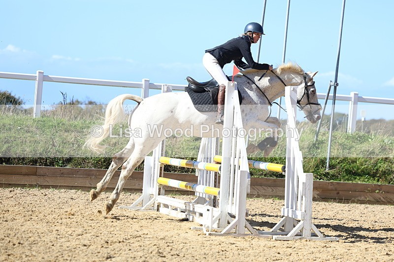 3E7A4710 - Class 8: 80cm Junior