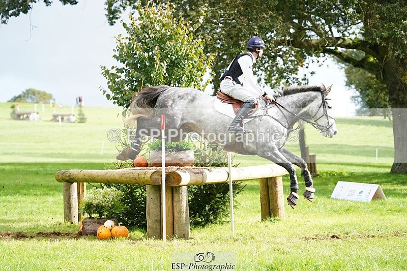 231020-123510-08935 - 067-WHIXLEY.QUALITAS-Barnie.Brotherton-XC