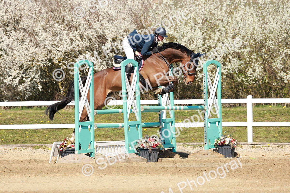 SBM_004248 - Class 17 - Senior Newcomers - 1.10m