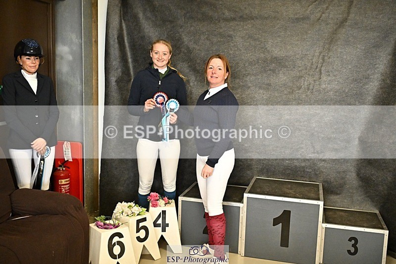 260214-143852-04383 - Cls 16 Medium Gold Presentations