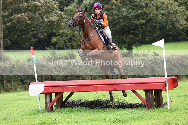 1X9A1934 - Class 5: 90cm Red Table