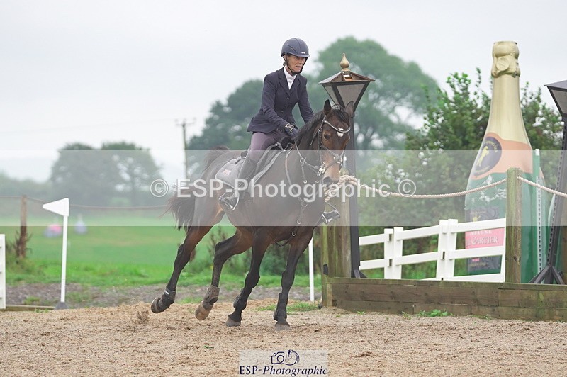 231017A-160246-07739 - Cls 31 Snr 1m Derby