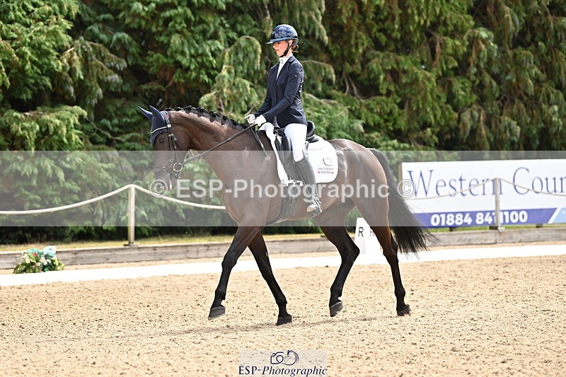 250808A-154541-01408 - 059-Emily.RowlandNewton.Dagenham