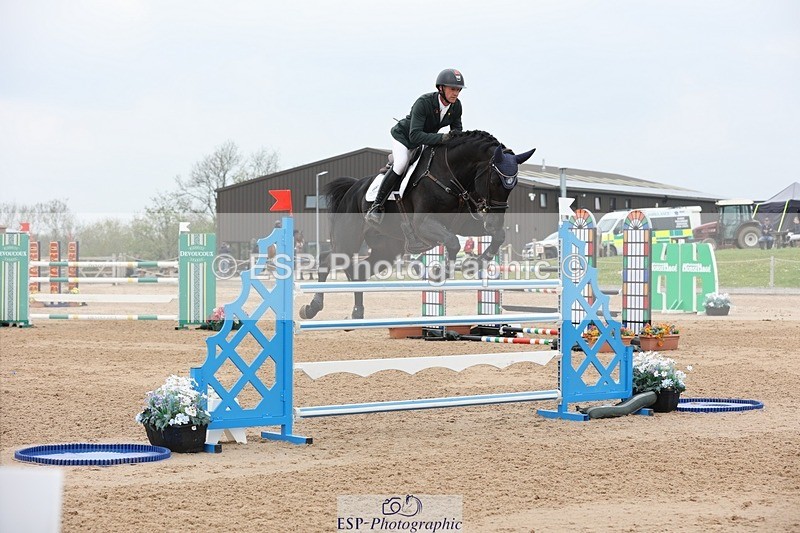 250424-121544-05302 - Cls 1 - 2 Star Small Tour