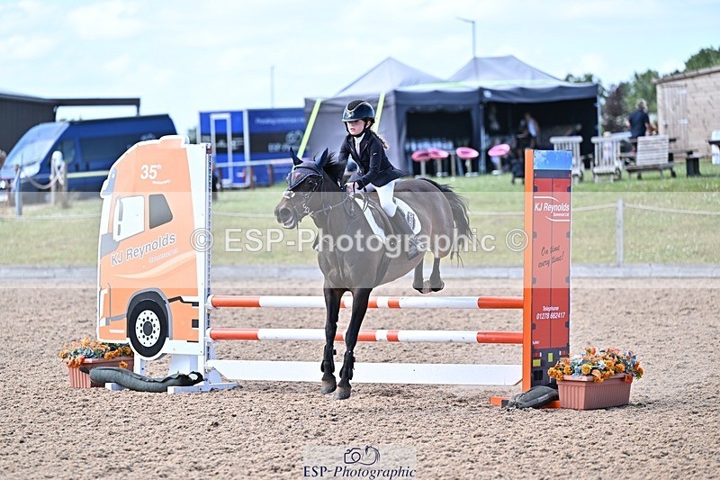 250627-164747-00802 - Cls 6 Stepping Stones 128cm and 138cm