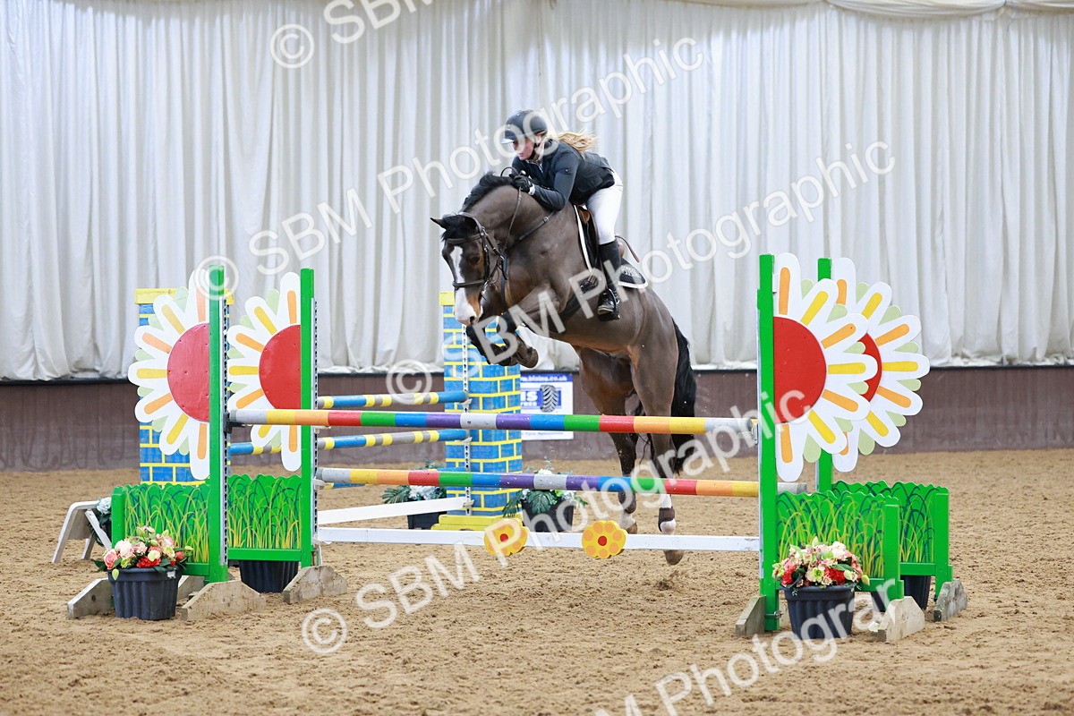 SBM_003712 - Class 11 - Senior Newcomers/ 1.10m Open