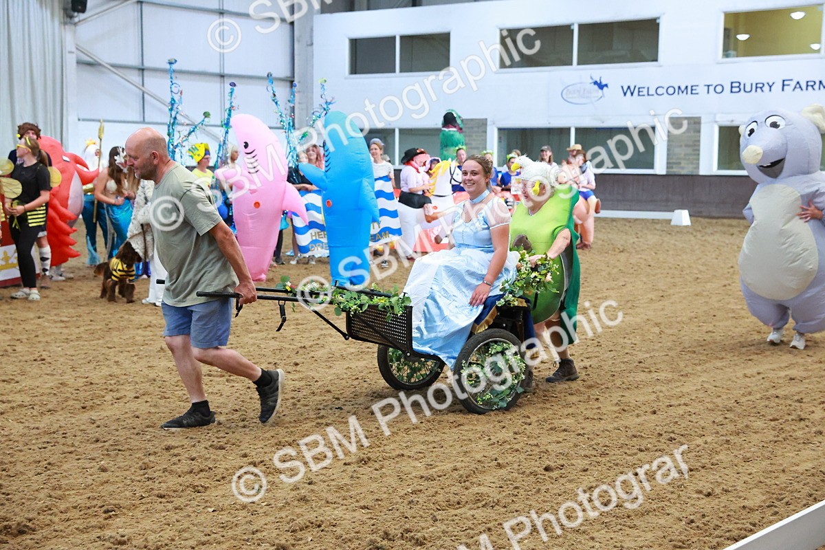 SBM_007986 - Teams Parade