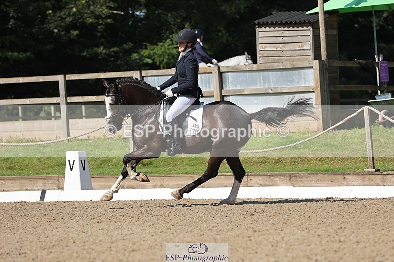 240719-094755-00271 - 262-Leia_Bower-Horeb_Llew