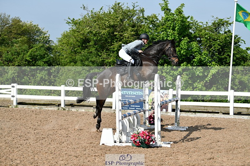 240511A-094035-11331 - Cls 28 95cm National Am Quali