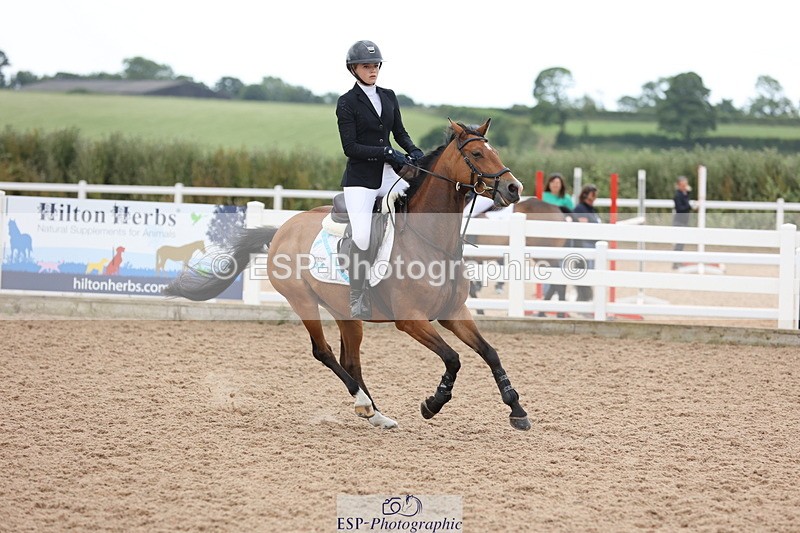 240630A-161439-15073 - Cls 33 Foxhunter and 1.10m Open