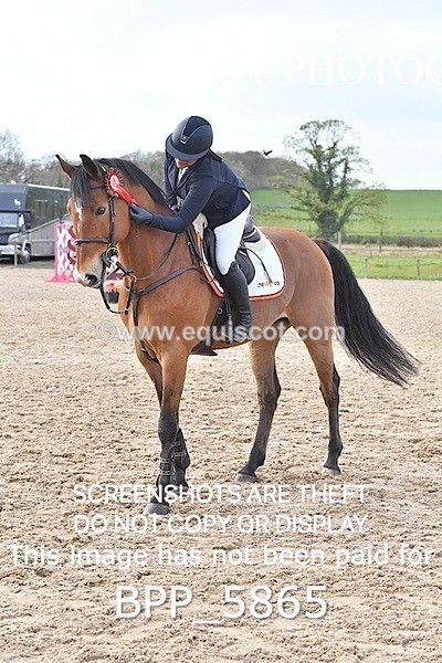 BPP_5865 - CLASS 24 SUN Senior British Novice/ 90cm Open
