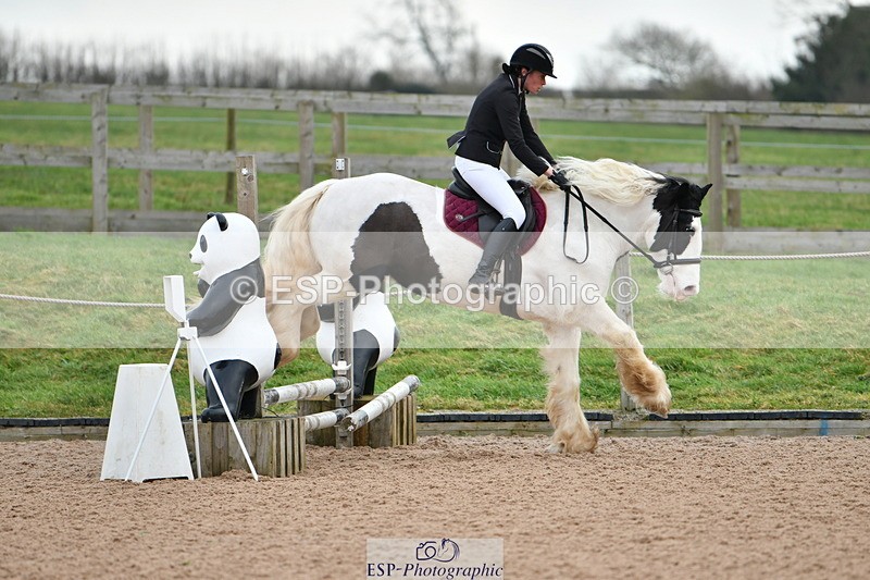 240128A-100512-00261 - Cls 12+13 Club and Schools 60cm