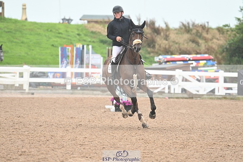 240720A-123336-14792 - Cls 11, 1 Star Bronze Tour Jump Off and Presentations