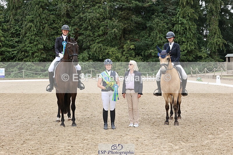 250718A-132407-01496 - Fri Presentations