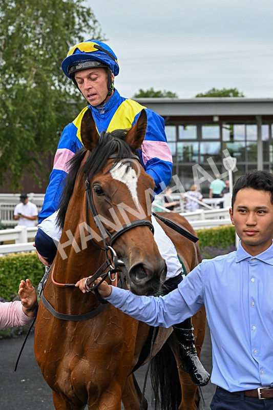 220726-Race 4-Sound Gloria-9892 - Race 4 15.42pm racingtv.com/freetrial Handicap
